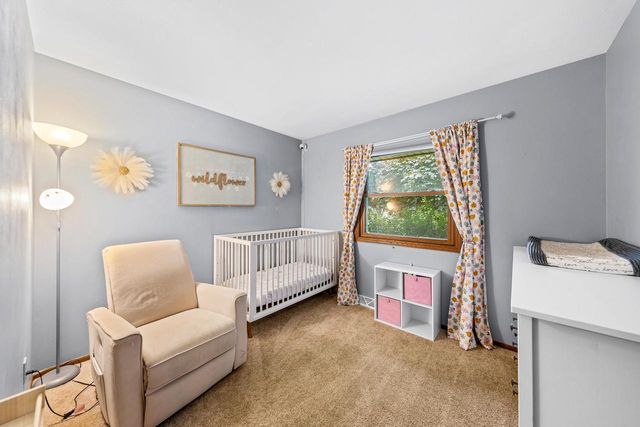 S77W17436 St Leonards DRIVE, Muskego, WI 53150