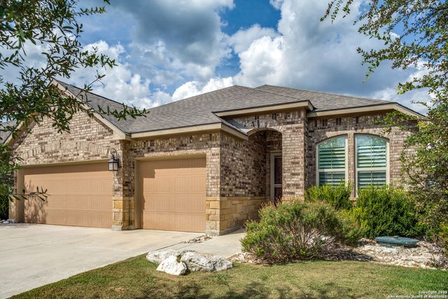 21 Mariposa Pkwy, Boerne, TX 78006