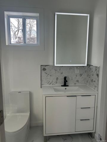 5 Poplar Street, Newburgh, NY 12550