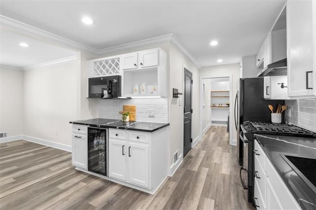 4615 Oakland Terrace SW, Mableton, GA 30126