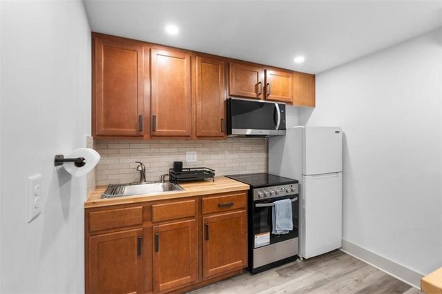 4615 Oakland Terrace SW, Mableton, GA 30126