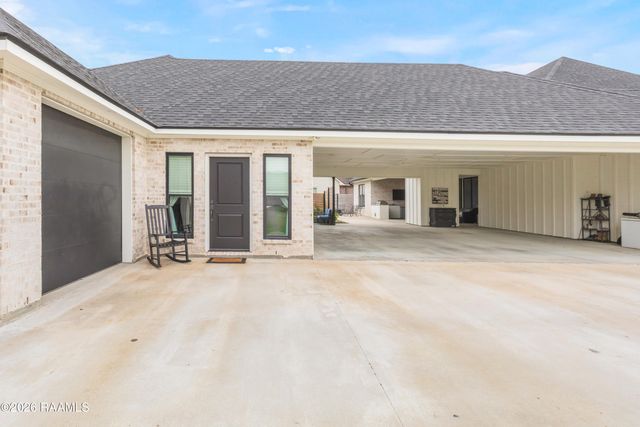 119 Grandview Terrace Drive, Youngsville, LA 70592