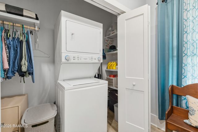 119 Grandview Terrace Drive, Youngsville, LA 70592