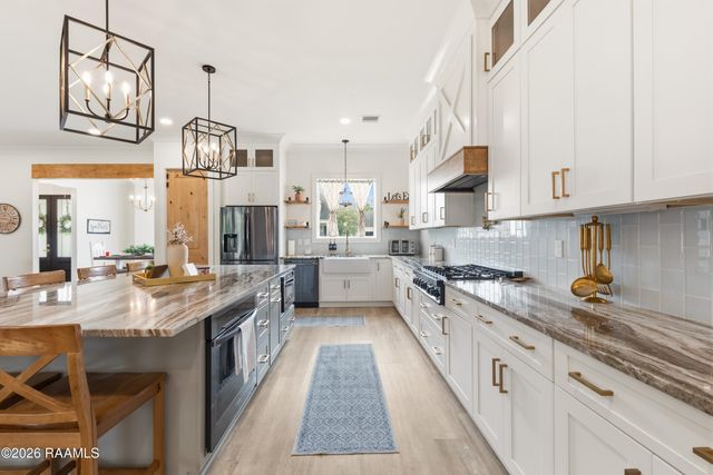 119 Grandview Terrace Drive, Youngsville, LA 70592