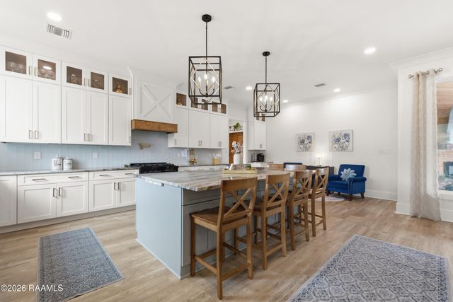 119 Grandview Terrace Drive, Youngsville, LA 70592