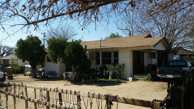 1917 Pacific Street, Bakersfield, CA 93305