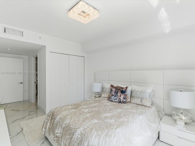 330 Sunny Isles Blvd 5-1508, Sunny Isles Beach, FL 33160