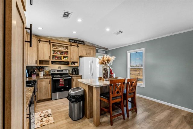 101 Pond View, Elgin, OK 73538