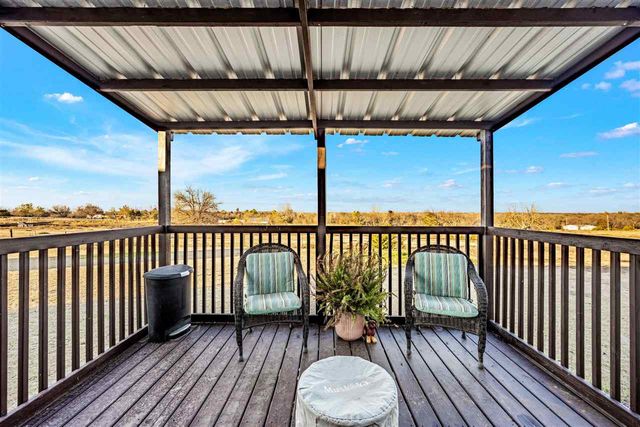 101 Pond View, Elgin, OK 73538
