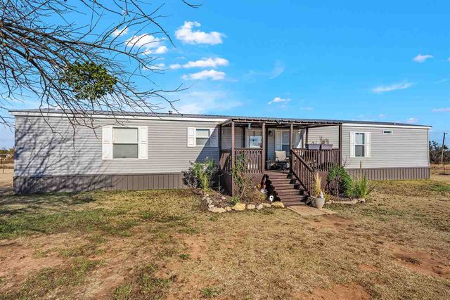 101 Pond View, Elgin, OK 73538