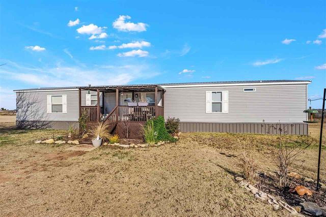 101 Pond View, Elgin, OK 73538