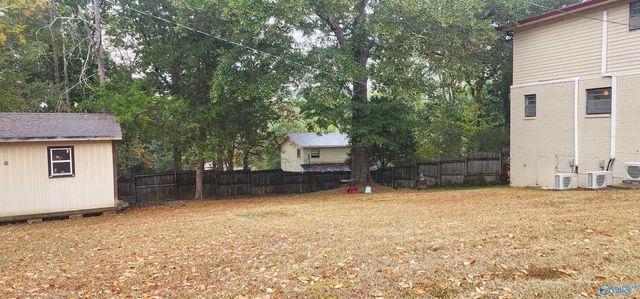 1616 Linwood Drive SW, Hartselle, AL 35640