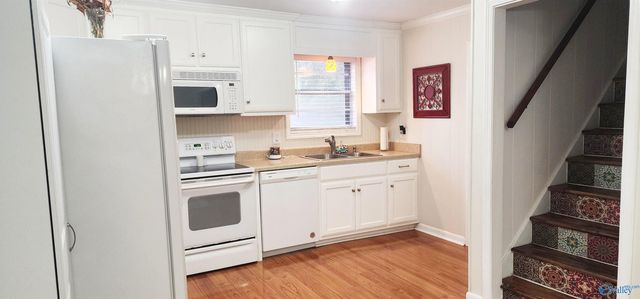 1616 Linwood Drive SW, Hartselle, AL 35640