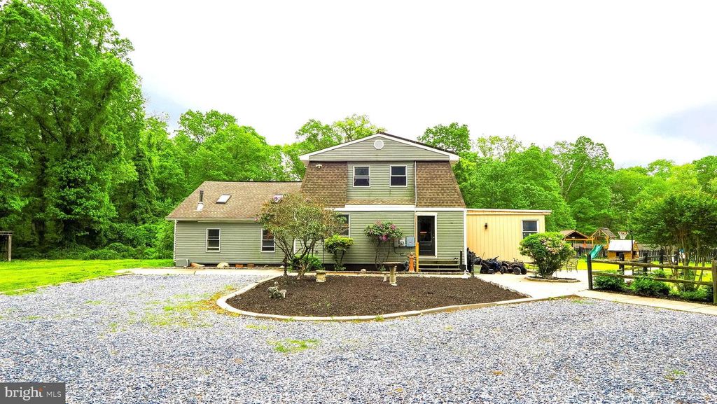13169 W BUCKSHUTEM RD, Millville, NJ 08332