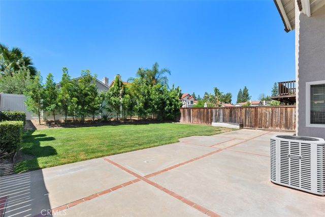 24499 Leafwood Drive, Murrieta, CA 92562