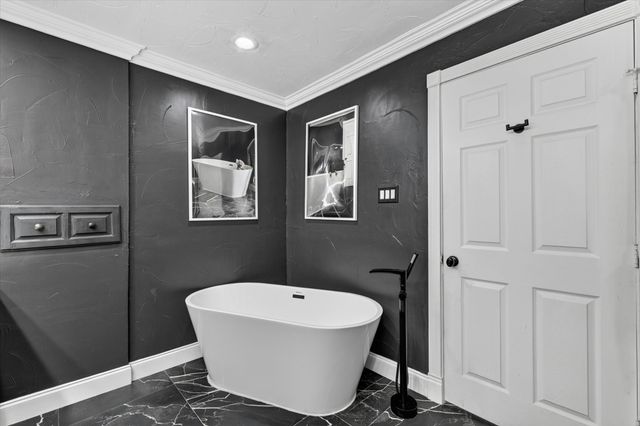 1946 Sussex Drive, Carrollton, TX 75007