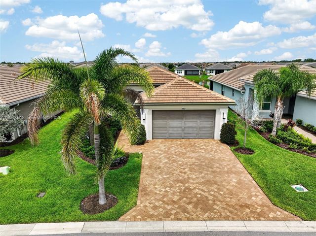 11662 SW Moon River Way, Port St. Lucie, FL 34987