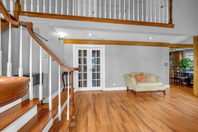 111 Grove Ave, Wilmington, MA 01887