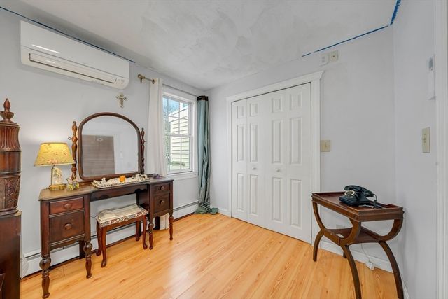 111 Grove Ave, Wilmington, MA 01887