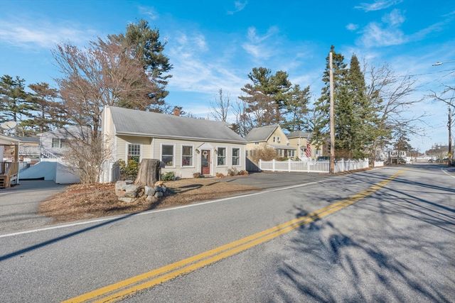 111 Grove Ave, Wilmington, MA 01887