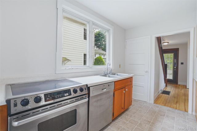 122 Andrew Street, Kingston, NY 12401