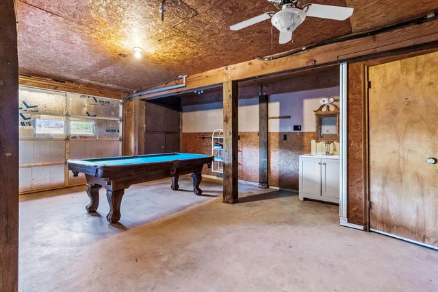 554 Harbor Drive, Onalaska, TX 77360