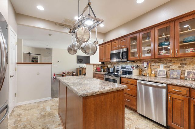 180 Wisconsin Road, Hollister, MO 65672