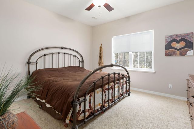 180 Wisconsin Road, Hollister, MO 65672