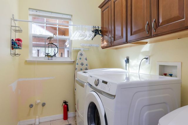 180 Wisconsin Road, Hollister, MO 65672