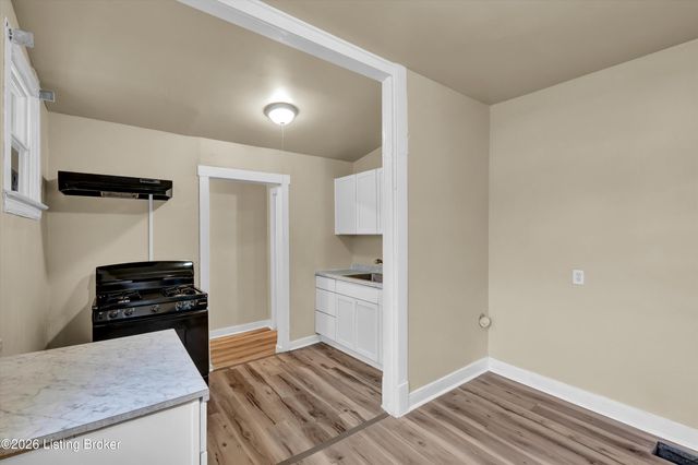 1721 Wilson Ave, Louisville, KY 40210