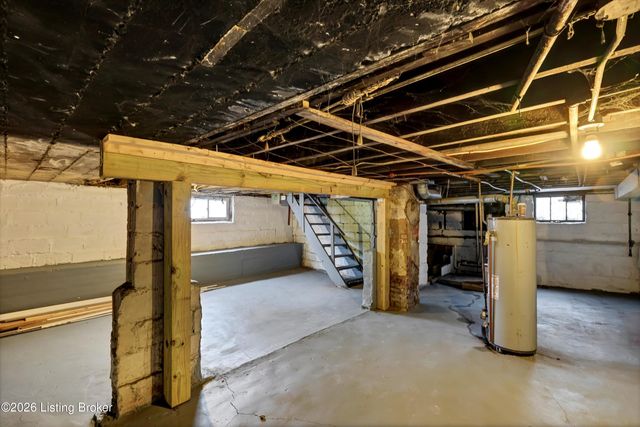 1721 Wilson Ave, Louisville, KY 40210