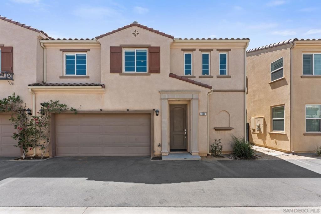 305 Paseo Gusto, Palm Desert, CA 92211