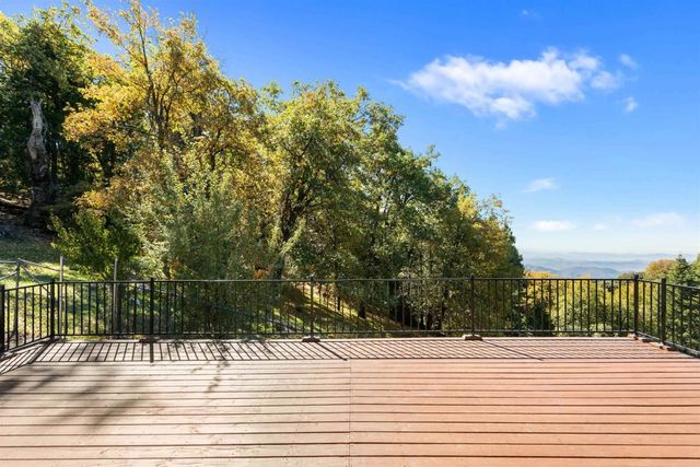 22209 Crestline Road, Palomar Mountain, CA 92060