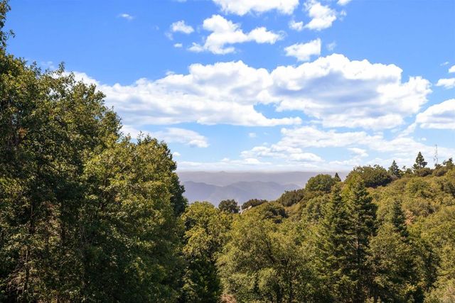 22209 Crestline Road, Palomar Mountain, CA 92060