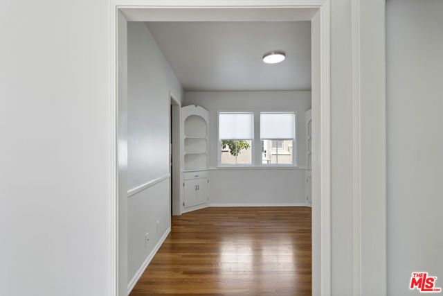 15222 Dickens Street, Los Angeles, CA 91403
