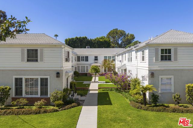 15222 Dickens Street, Los Angeles, CA 91403