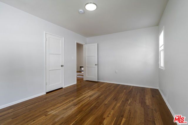 15222 Dickens Street, Los Angeles, CA 91403