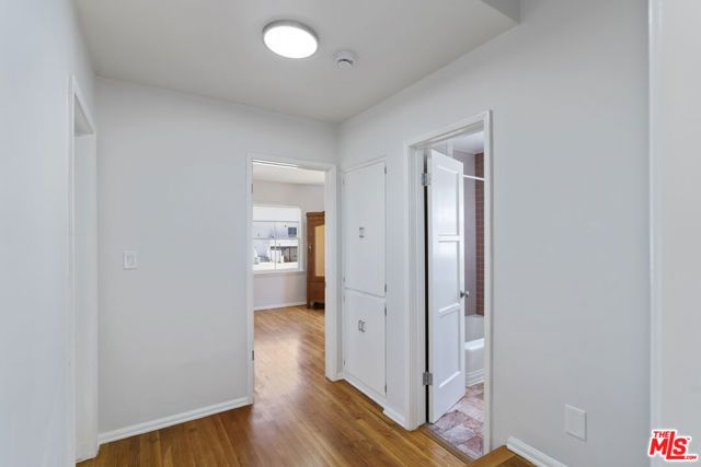 15222 Dickens Street, Los Angeles, CA 91403