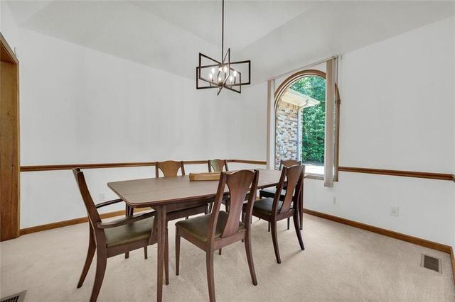 160 Quail Ridge Drive, Cleveland, GA 30528