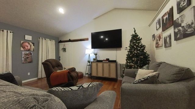 1278 Fox Circle Drive, Mountain View, MO 65548