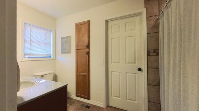 1278 Fox Circle Drive, Mountain View, MO 65548