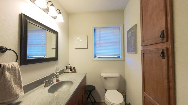 1278 Fox Circle Drive, Mountain View, MO 65548