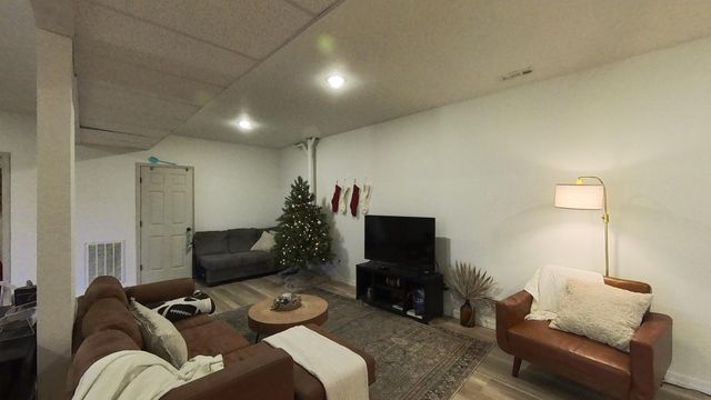 1278 Fox Circle Drive, Mountain View, MO 65548