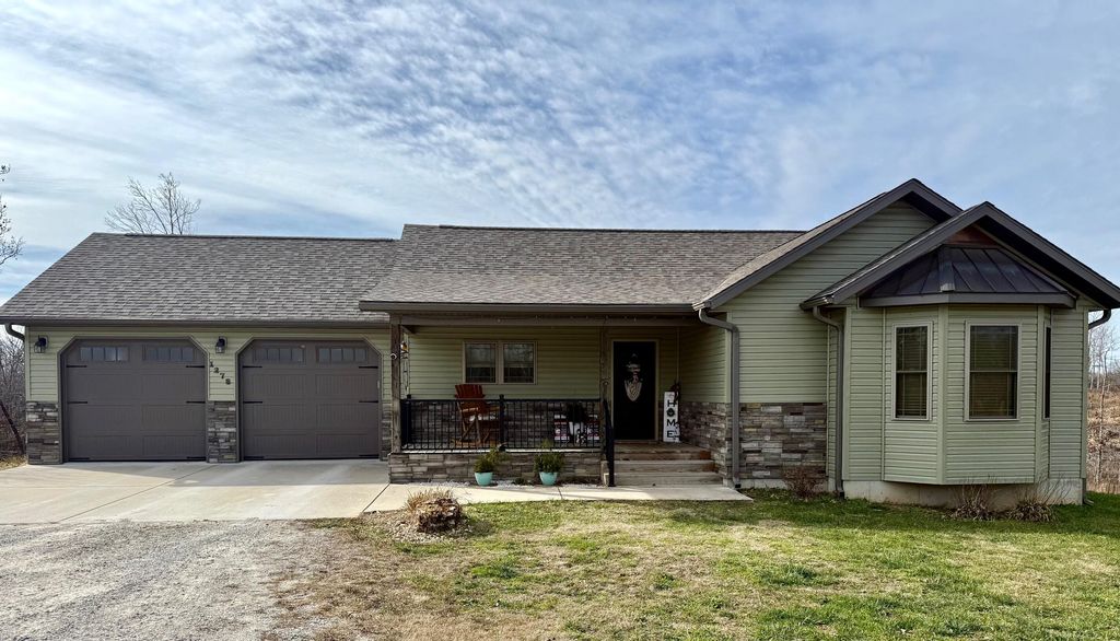 1278 Fox Circle Drive, Mountain View, MO 65548