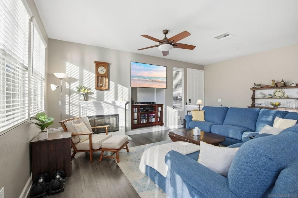 293 Reef Point Way 5, Oceanside, CA 92058 — photo 5