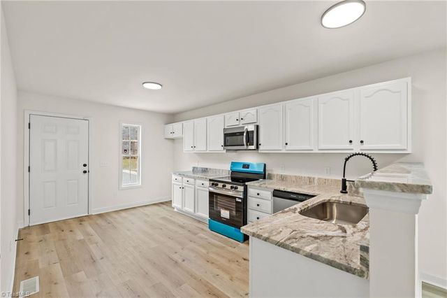 1672 Burton Street, Winston-salem, NC 27105