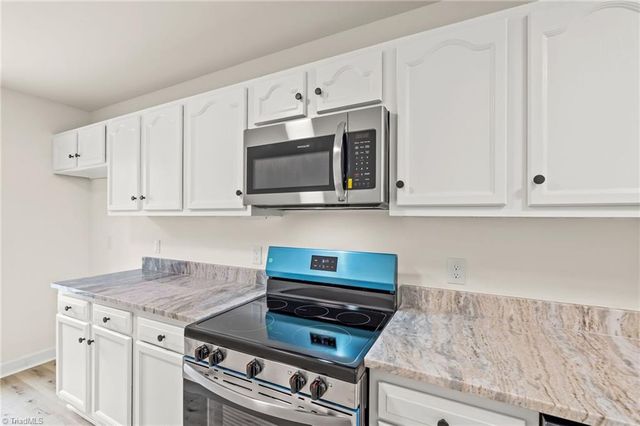 1672 Burton Street, Winston-salem, NC 27105
