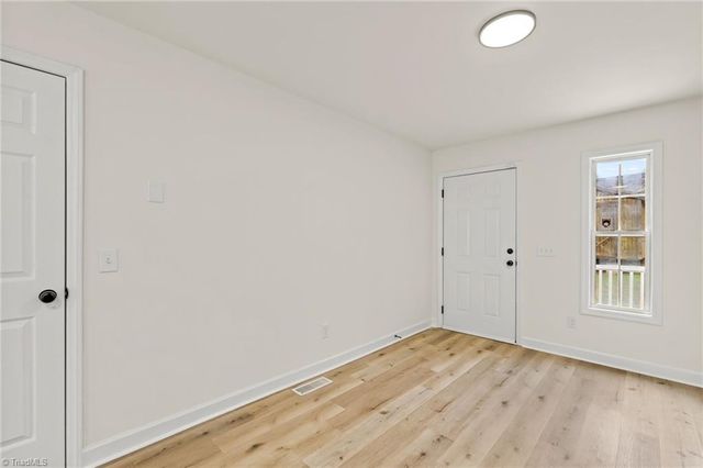 1672 Burton Street, Winston-salem, NC 27105