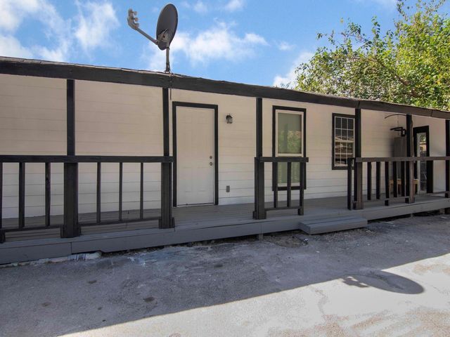 723 Doverside Street 4, Houston, TX 77022