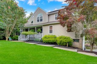 4 Apple Lane, Wading River, NY 11792